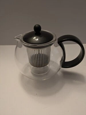 BODUM Clear Glass Press Tea Pot w/Plastic Handle, 4 Cups, Made In Germany, Used - Image 1 of 4