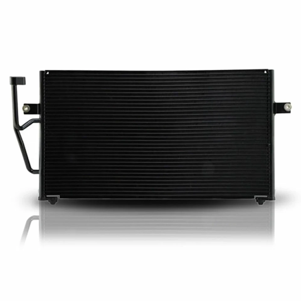 Condenser A/C Fits Volvo S40 2000-2004 / Volvo V40 2000-2004 / (OEM: 30897260) - Image 1 of 2