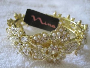 NWT Nina 'Galax" Gorgeous Faux Pearl & Crystal Hinged Gold Tone Bracelet- Bridal - Picture 1 of 8
