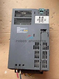 EIN gebrauchter Siemens 6SL3210-1SE23-2UA0 Frequenzumrichter Treiber - Bild 1 von 1