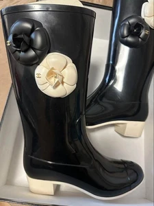 CHANEL Rain Boots Camellia Black Coco Mark Size 37 Made in Italy From Japan Used - Picture 1 of 4