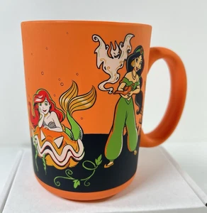 Disney Prinzessin Halloween Tasse (Jasmin, Schneewittchen, Arielle, +) NEU! Soft Touch - Bild 1 von 5