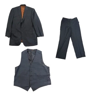 Traje de tres piezas Jos A Bank para hombre talla 44L y 36W azul oscuro - Imagen 1 de 8