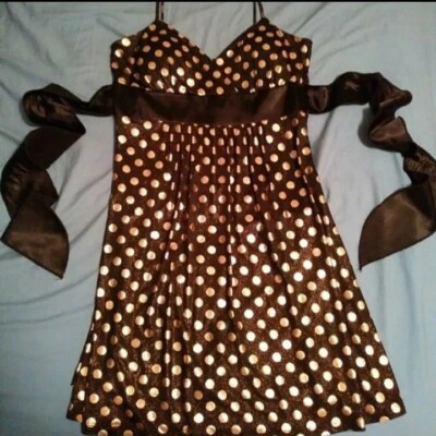 Conjunto de vestido de dos cócteles estilo Windsor talla 3 cuerpo central talla mediana Foto 1 de 4