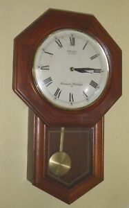 Vintage Seiko Westminster/Whittington chime quartz pendulum wall clock GWO