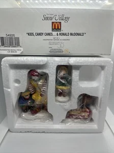 Department 56 Snow Village KIDS CANDY CANES AND RONALD McDONALD 5492 6 - Bild 1 von 4