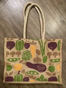 Bolso de Mano de Compras Trader Joes Grande Reutilizable Arpillera de Yute Tema Vegetal - Imagen 1 de 4