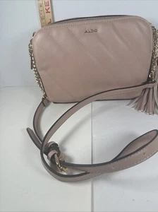 Aldo Crossbody Brown/Caramel Tan Handbag Double Zip Quilted Chevron Design NWOT - Picture 1 of 9