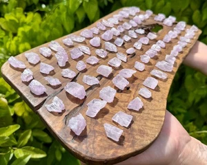 Cristales naturales de kuncita, especímenes de kuncita rosa cruda - Elige el tamaño de piedra preciosa - Imagen 1 de 11