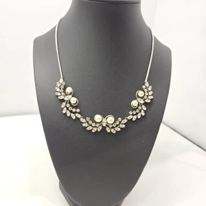Collar De Colección Krementz Tono Plata Estrás Transparente Cierre Torcido - Imagen 1 de 4