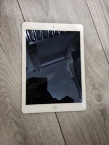 ipad pro 9.7 128gb - Picture 1 of 2