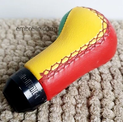 MOMO Benetton F1 couro arlequim botão original câmbio BMW Mazda JDM - Imagem 1 de 4