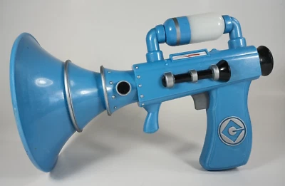 Despicable Me Minions Fart Gun Blaster w/ Working Lights & Sounds Thinkway Toys. - Image 1 of 4