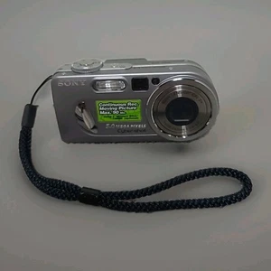 Sony Digital Camera Cybershot DSC-P10 5.0MP Silver w 16 Mb Memory Stick UNTESTED - Picture 1 of 10
