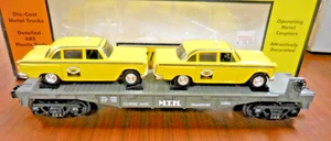 RAIL KING/MTH AUTO TRANSPORT WITH TWO CHECKER TAXIS- #30-7625 - Pre-Owned (MHS) - Picture 1 of 4