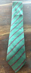 Hermes Men's Tie Equestrian ? Chain Holiday Green Red Approx. 3 1/2"(W) x 57"(L) - Picture 1 of 5