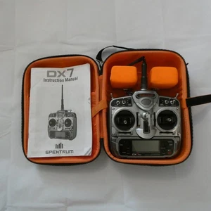SPEKTRUM DX7 EU TRANSMITTER IN CASE + INSTRUCTIONS UNTESTED ref st - Picture 1 of 8