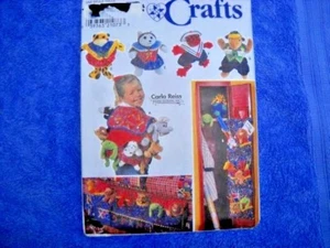 Simplicity craft pattern #7929 Bean Bag Animal Clothes Organizers uncut/ff - Picture 1 of 2