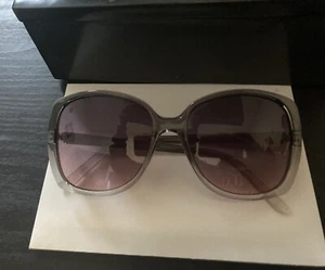 Ombré purple to pink lens large sunglasses Target grey to clear plastic frame - Picture 1 of 11