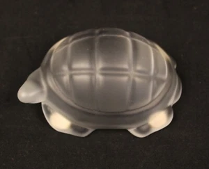 Baccarat France Crystal Frosted Turtle Paperweight Figurine Signed - Picture 1 of 11