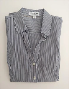 EXPRESS Essential Stretch-Shirt Damen V-Ausschnitt Knopfleiste gestreift weiß blau Small - Bild 1 von 5