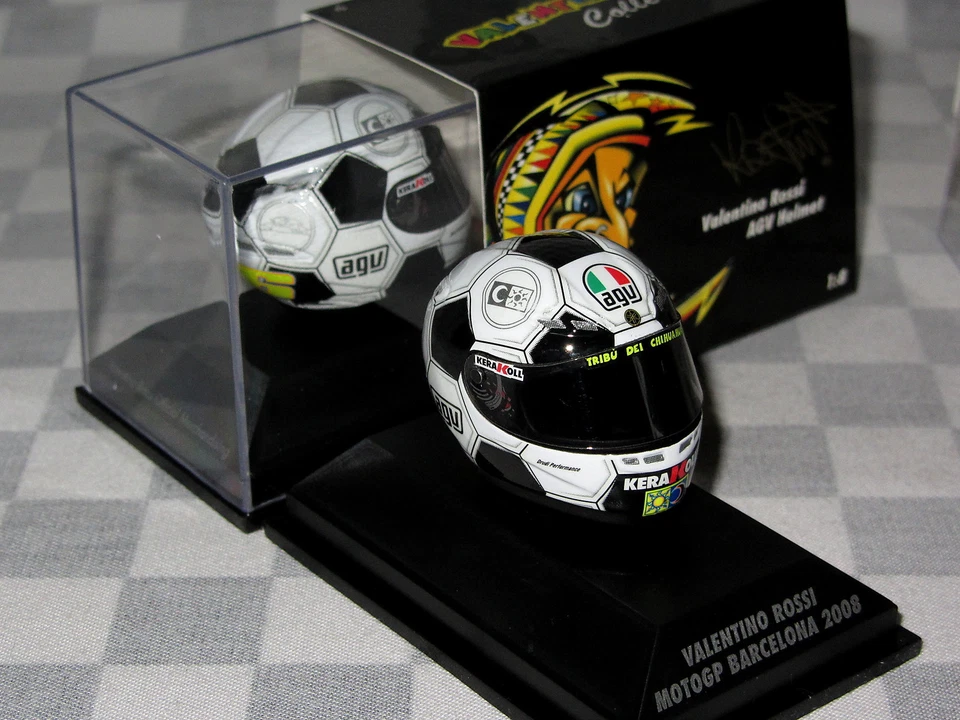 1/8 AGV HELMET ROSSI MOTO GP BARCELONA 2008" FOOTBALL" 398 080086 - Image 1 of 1