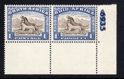 SOUTH AFRICA 1947 Roto SG 120a unmounted Mint cv £15 Plate block 6935 - Image 1 of 2