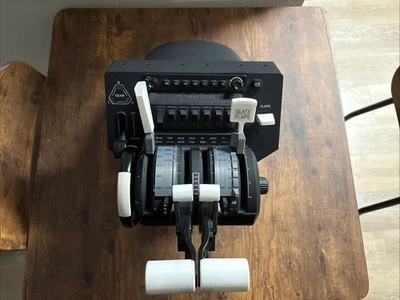 Honeycomb Bravo Throttle Quadrant With Crj Throttles - Image 1 of 2