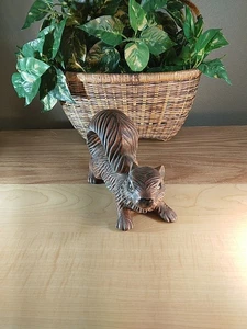 Estatuilla vintage MCM Arnels cerámica ardilla 9" X 5,5" decoración marrón "marcada" - Imagen 1 de 11