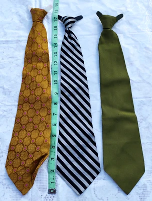 3 Vtg  Clip-On Neck Ties~Black & Silver Angle Stripe, Gold & Red, Solid Green - Image 1 of 4