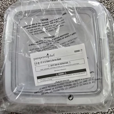 Pampered Chef 2.5-QT Cool & Serve Bowl New - Image 1 of 4