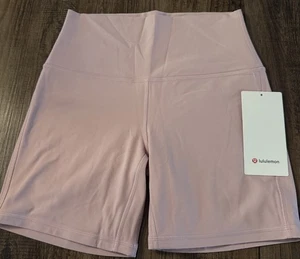 NWT Lululemon Size 8 Align High-Rise HR Short 6” PLHZ Pink Haze $64 - Picture 1 of 3