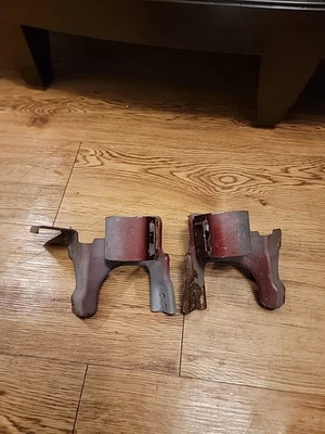 1998 - 2001 Acura Integra Bumper Turn Signal Brackets Holders Corner Light Mount - Image 1 of 4