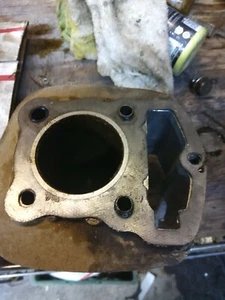 1971 honda sl125. Cylinder with piston  - Picture 1 of 5