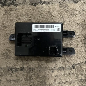 2015-2017 CHRYSLER 200 TEMPERATURE CONTROL MODULE OEM P68103160AF - Picture 1 of 2