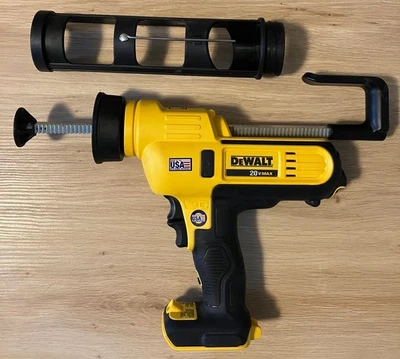 DEWALT DCE560B 20V Cordless Caulking Gun Lightly Used DCE560 Tool Only - Image 1 of 4