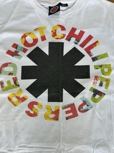 Red Hot Chilli Peppers T Shirt Tee Short Sleeve Top Men’s Small FAST POST - Picture 1 of 6