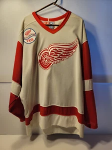 Koslov Detroit Red Wings Hockey Trikot & Patch #13 Official CCM NHL Herren XL - Bild 1 von 22