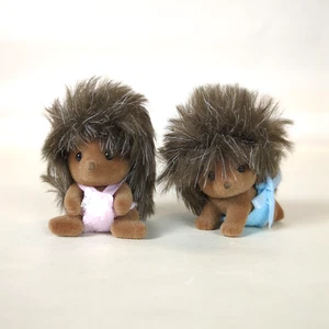 Calico Critters Sylvanian PICKLEWEEDS HÉRISSON JUMEAUX - Photo 1/5