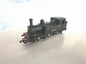MAINLINE  0-6-0 CLASS J72  locomotive no 500 in LNER black - Picture 1 of 8