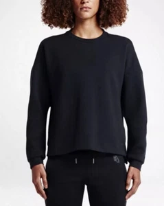 Nike LabWomen's Essentials Tech Fleece Crew Top - Large - New ~ 824100 010 - Picture 1 of 4