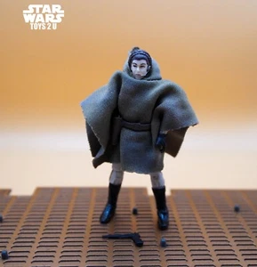 STAR WARS FIGURE 2008 LEGACY COLL INFINITIES COMIC PRINCESS LEIA ENDOR PONCHO - Picture 1 of 1