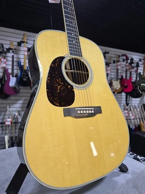 Martin D-35 Left-Handed Acoustic Guitar - Natural w/OHSC & PLEK*D #474 - Image 1 of 4