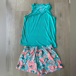 Conjunto de pijama Croft & Barrow sin mangas acanalado y pantalones cortos florales tropicales talla M bolsillos - Imagen 1 de 4