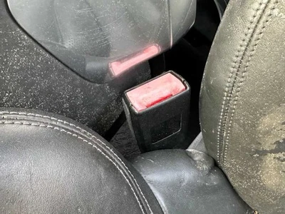 Seat Belt Front Bucket Seat Driver Buckle Fits 11-18 PORSCHE CAYENNE 1076056 Foto 1 de 4