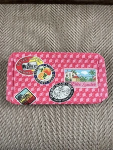 Estee Lauder Kosmetiktasche 2021 rosa bunt Reisemotiv - Bild 1 von 9