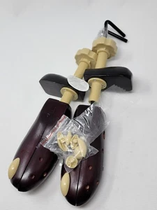 New Unused Stained Two-Way Shoe Stretcher Women's 5 to 8 - Picture 1 of 3