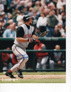 EDDIE TAUBENSEE SIGNED 8X10 CINCINNATI REDS BIG SWING - Picture 1 of 1