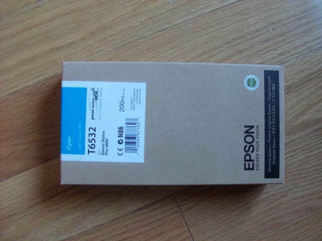 2016 GENUINE EPSON T6532 Cyan 200ml ink cartridge Stylus Pro 4900 FACTORY SEALED - Image 1 of 1