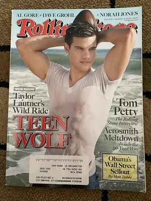 Rolling Stone Magazine Taylor Lautner Tom Petty Aerosmith December 10 2009 #1093 - Image 1 of 2